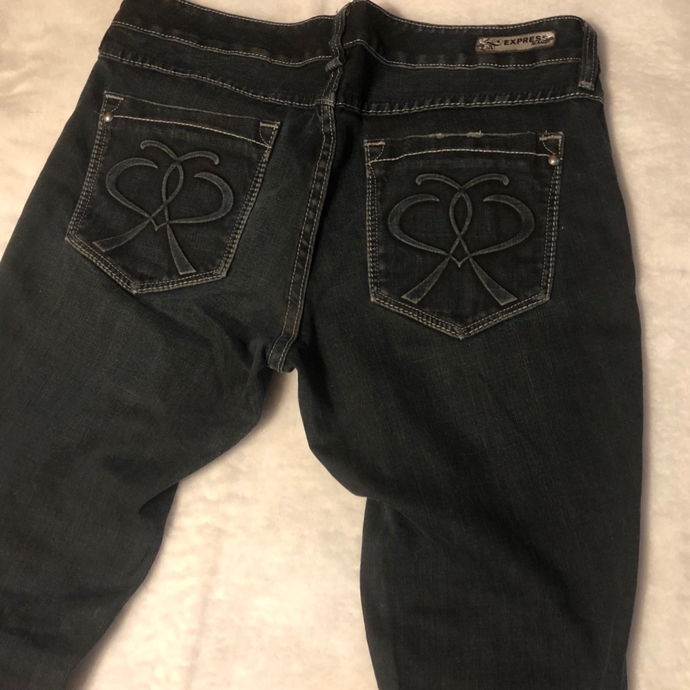 🌺2/$30🌺 Express jeans - Picture 2 of 4